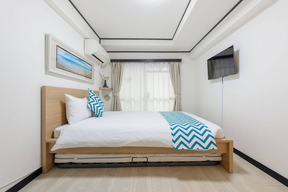 Standard Room, Multiple Beds, Non Smoking photo 1