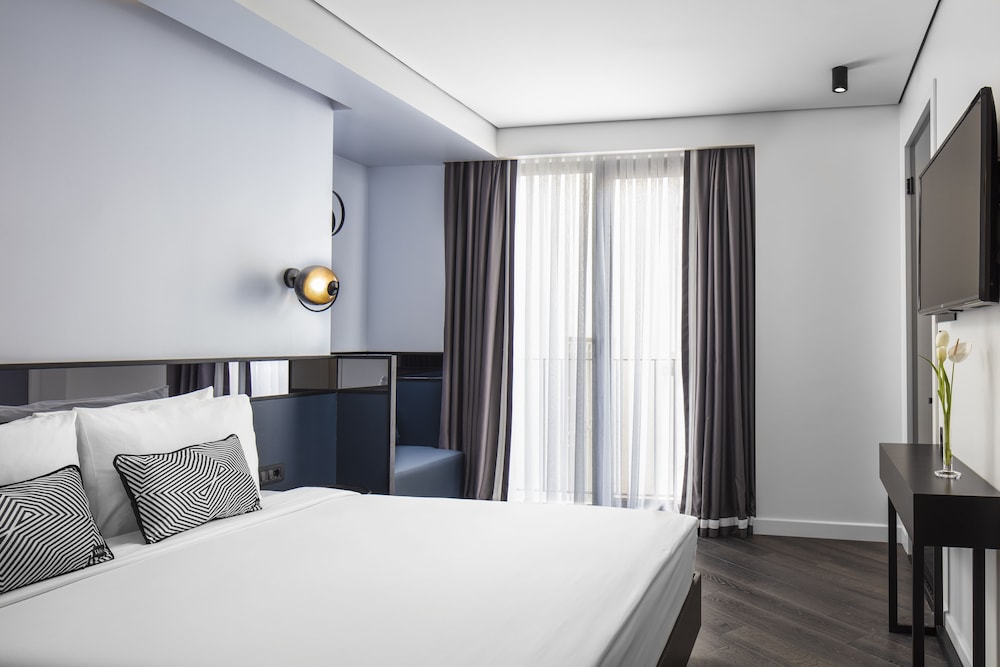 Superior King Room photo 1