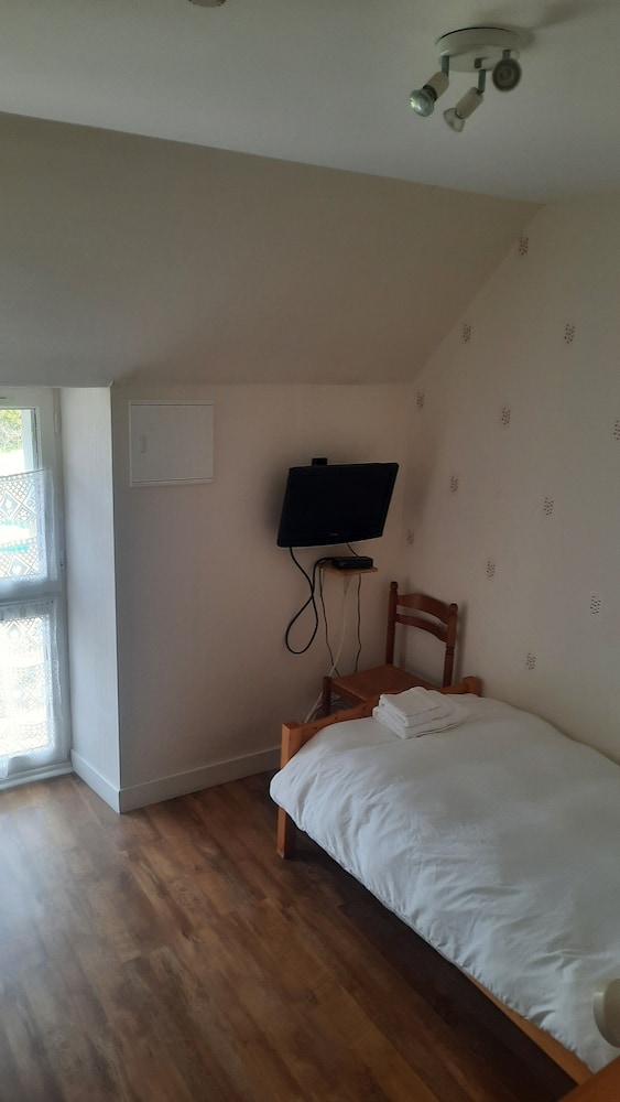 Economy Room, 1 Double Bed photo 2