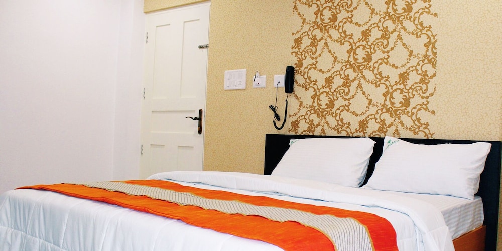 Deluxe Room - Photo 1