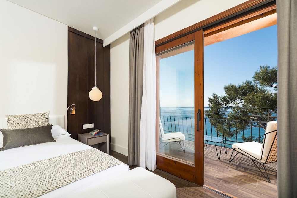 Exclusive Room, Terrace, Sea View - Photo 2