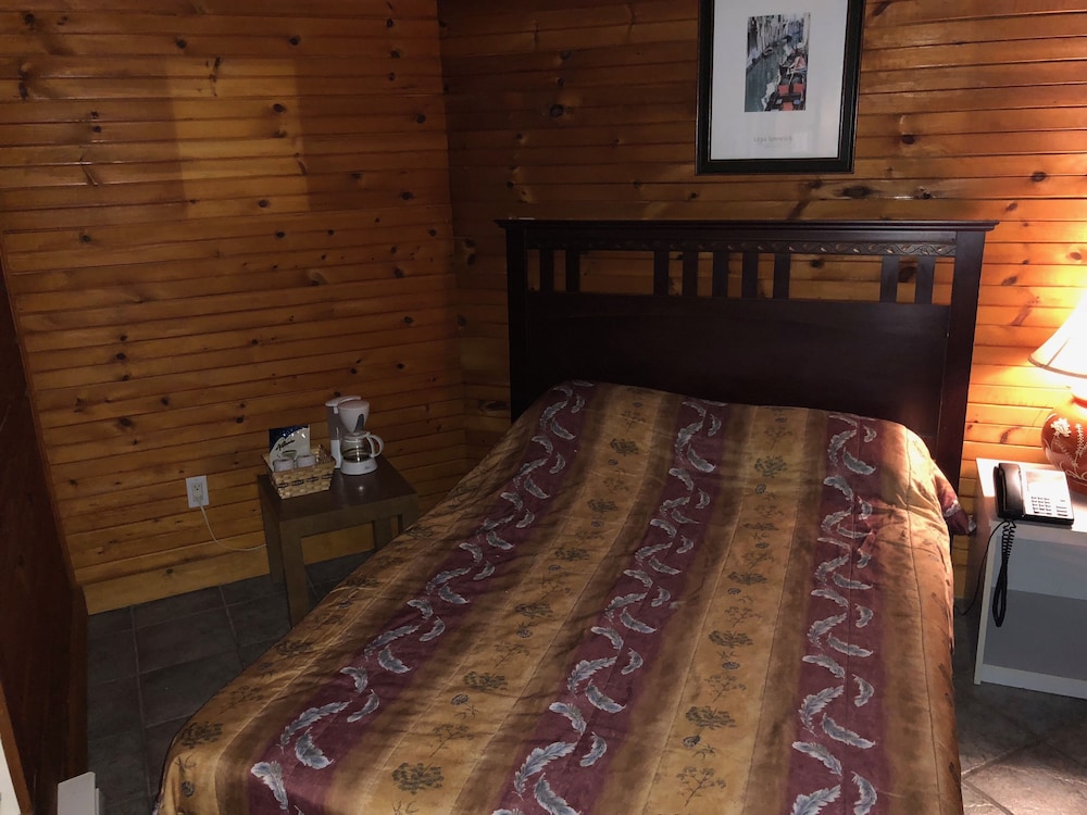 Basic Double Room photo 1
