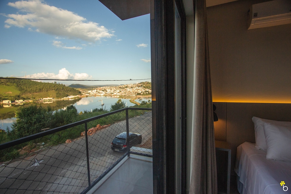 Premium Double Room, Lake View photo 2
