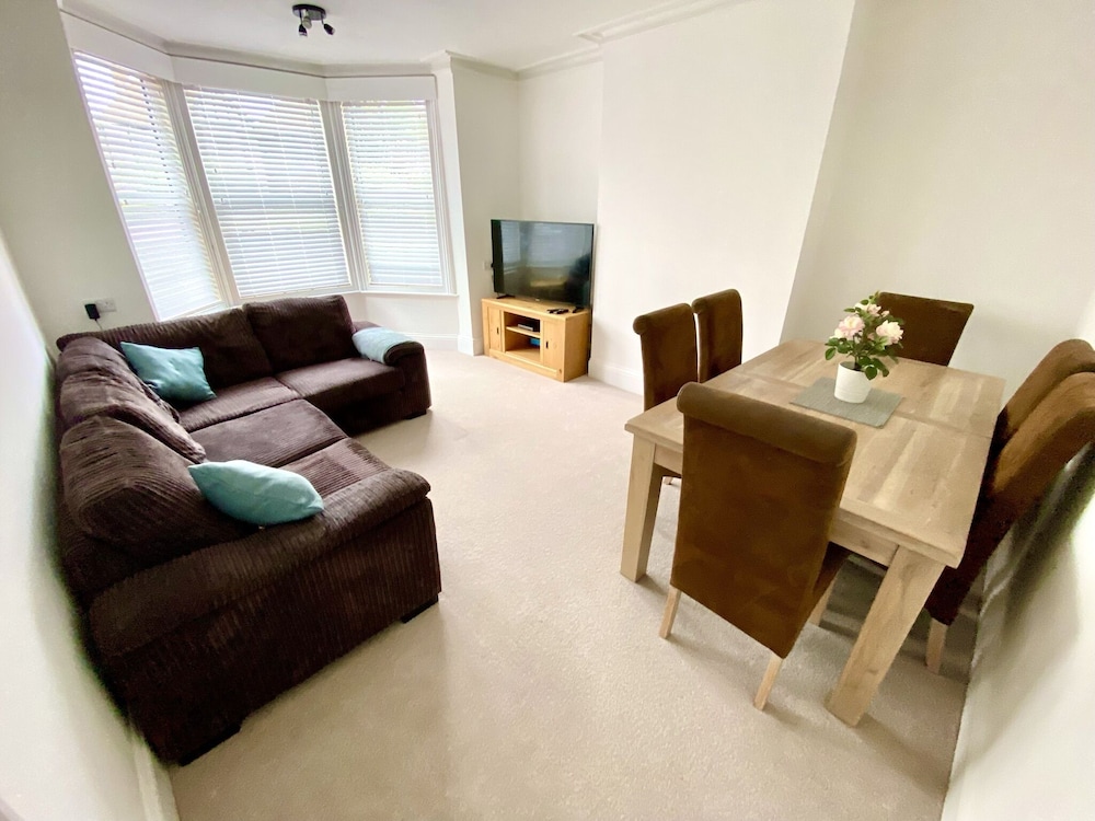 Apartment photo 1