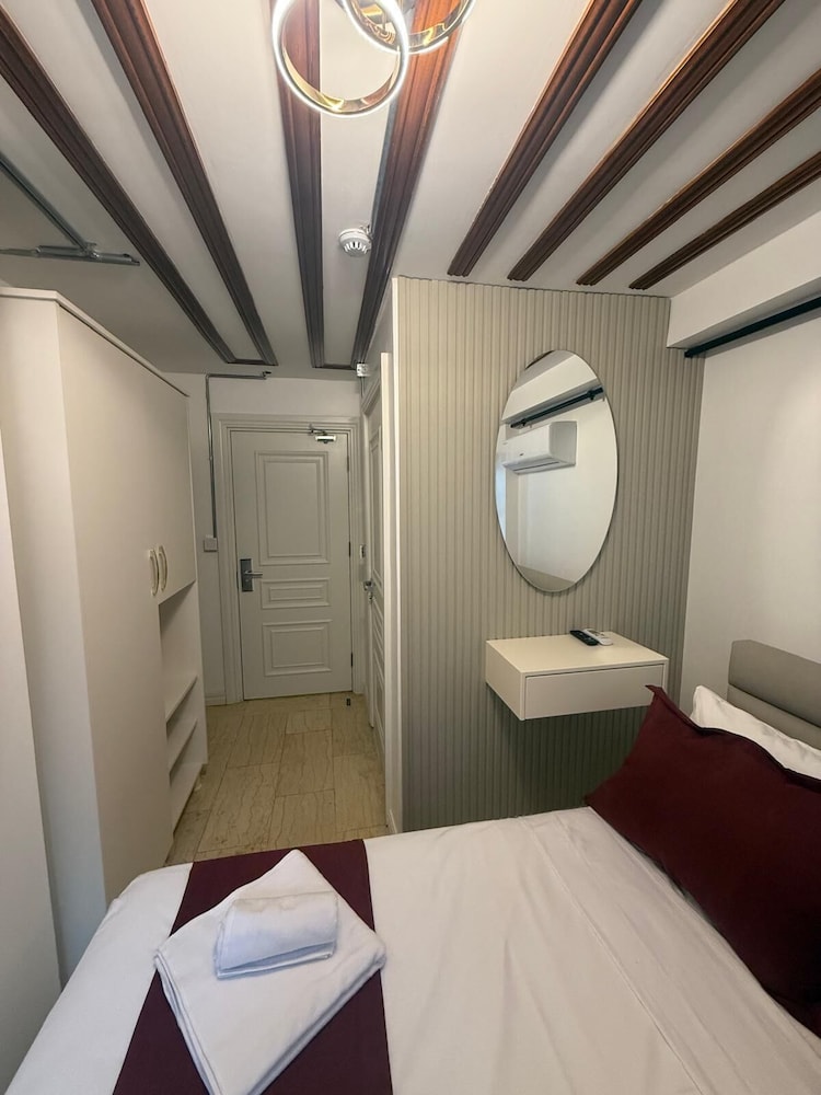 Economy Double Room, Garden View photo 3