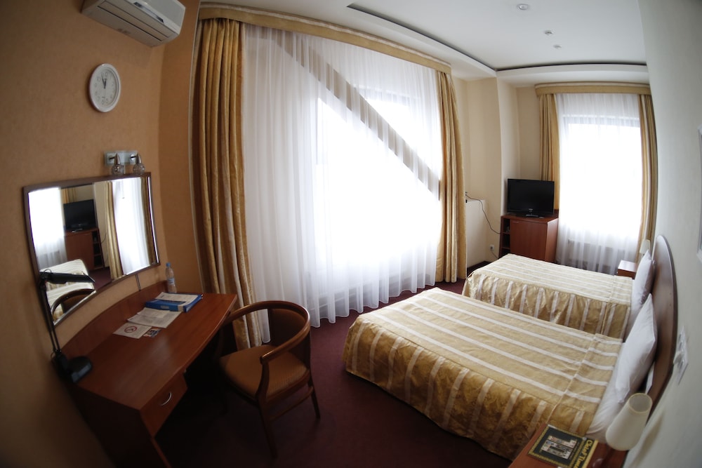 Standard Twin Room photo 2