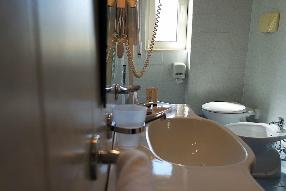Triple Room - Photo 1