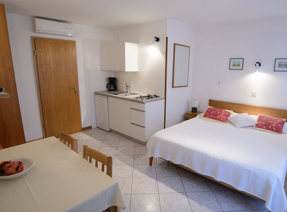 Studio (Studio apartment (Jasmine))