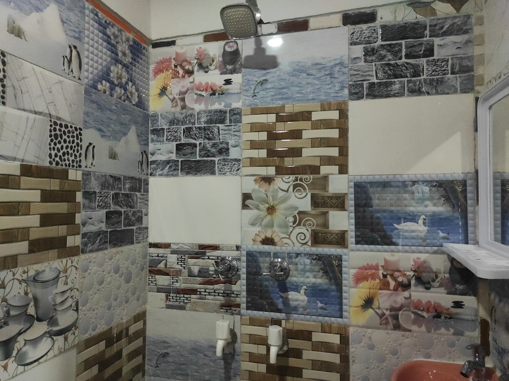 Standard Room photo 2