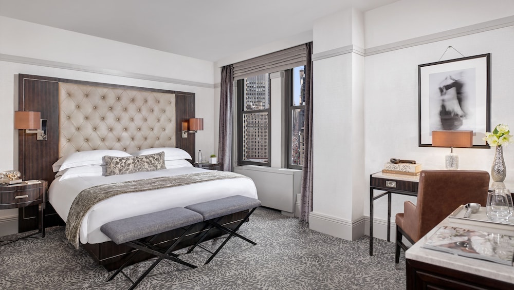 Luxury Room, 1 King Bed