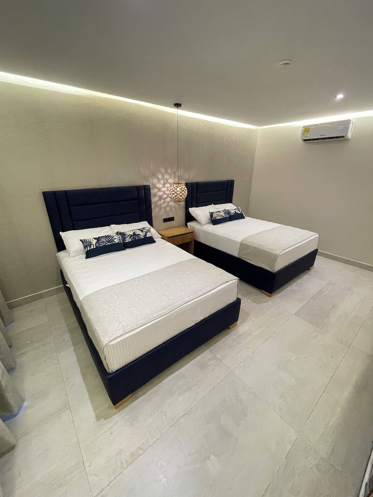 Luxury Quadruple Room photo 3