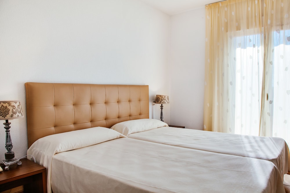 Standard Double Room, 1 Double or 2 Twin Beds photo 2