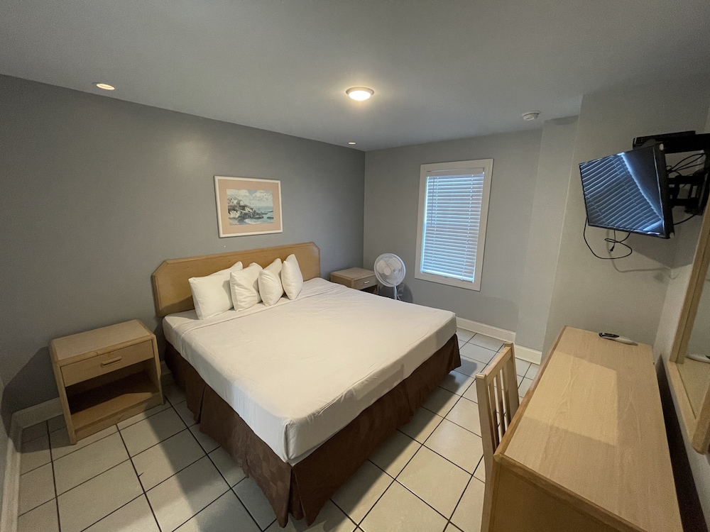 Deluxe Suite photo 2
