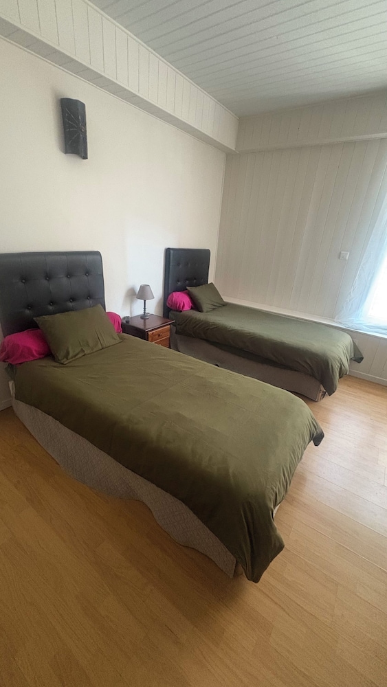 Basic Double or Twin Room