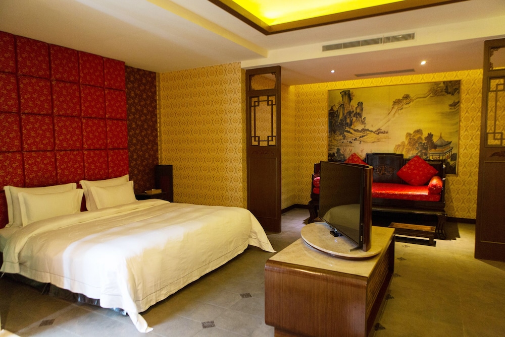 Standard Suite (Check in time starts from 6pm) photo 1