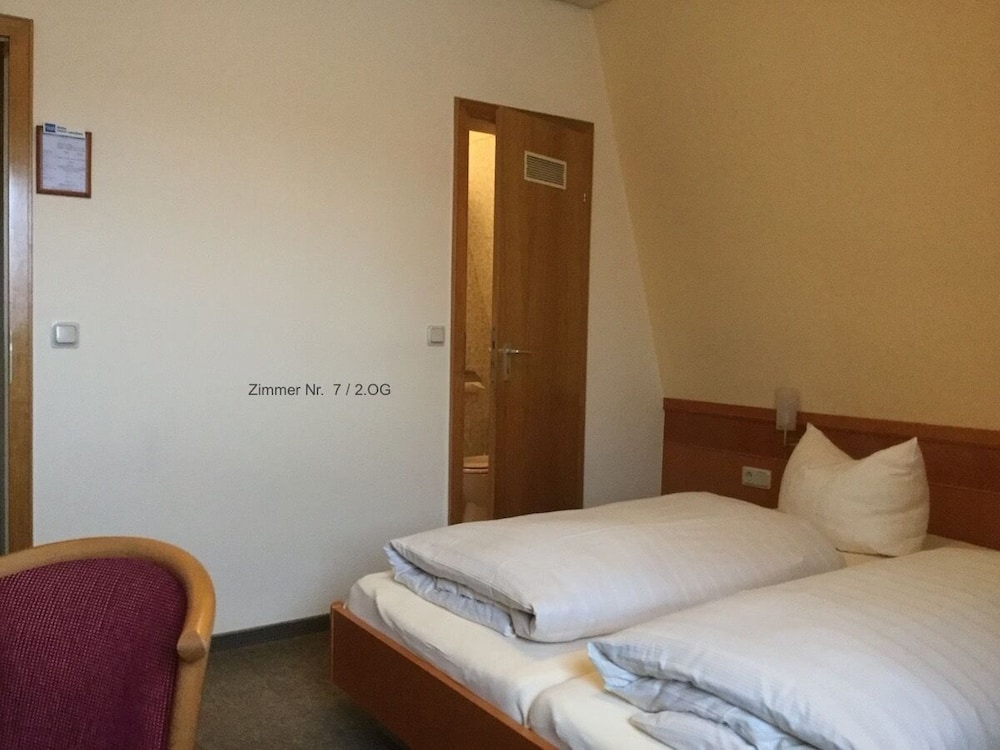 Standard Double Room photo 2