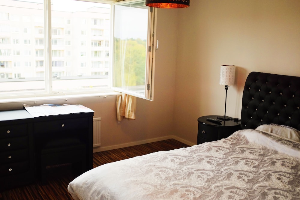 Apartment, 2 Bedrooms, Kitchen photo 1