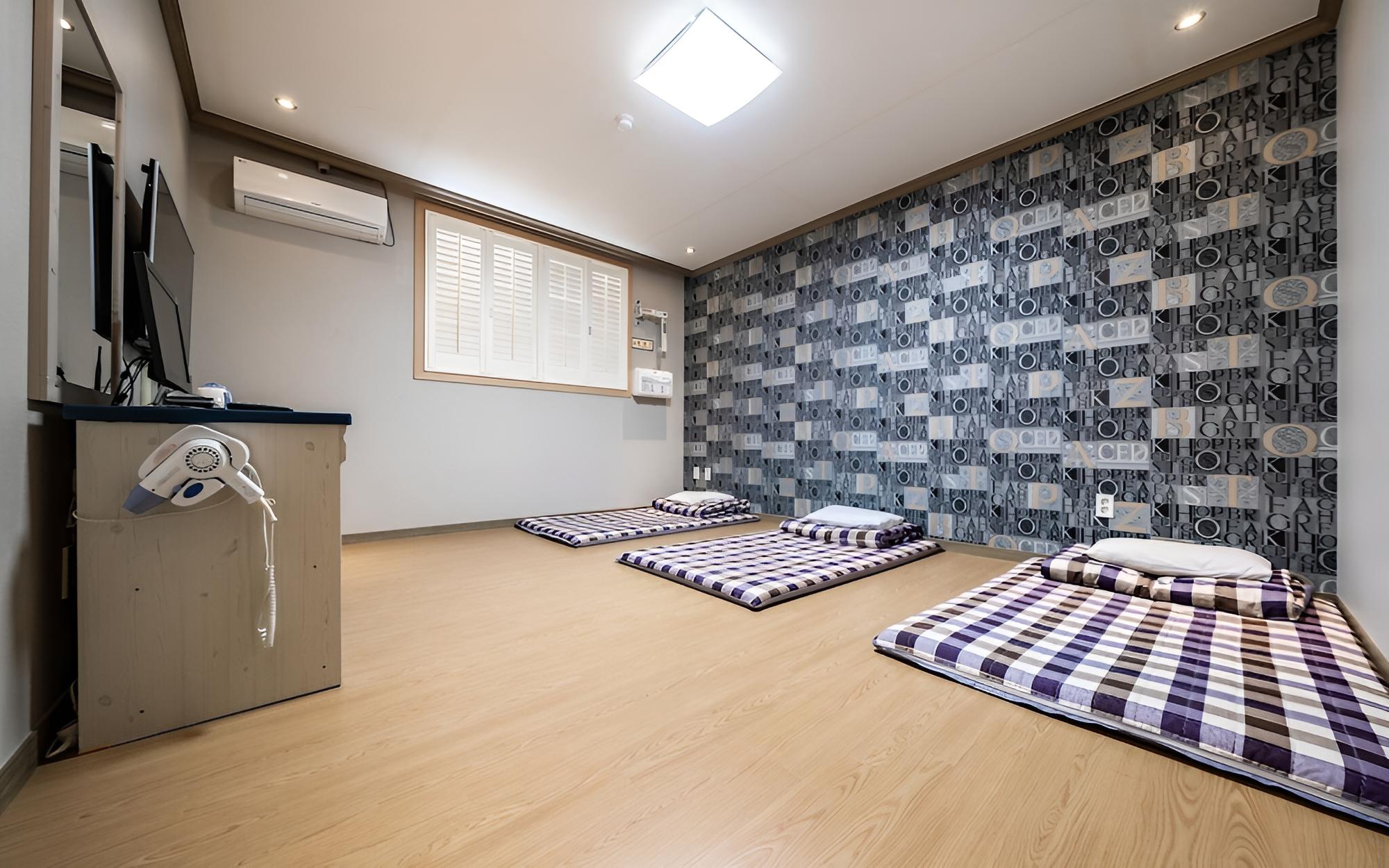 Room (Ondol Room) photo 2