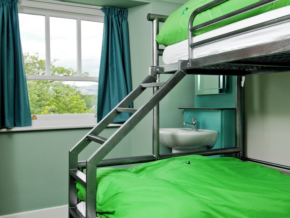 Room (3 Bed Double Private) photo 1