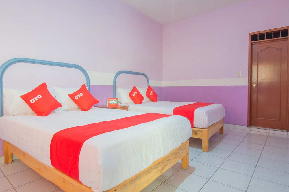 Standard Room, 2 Double Beds