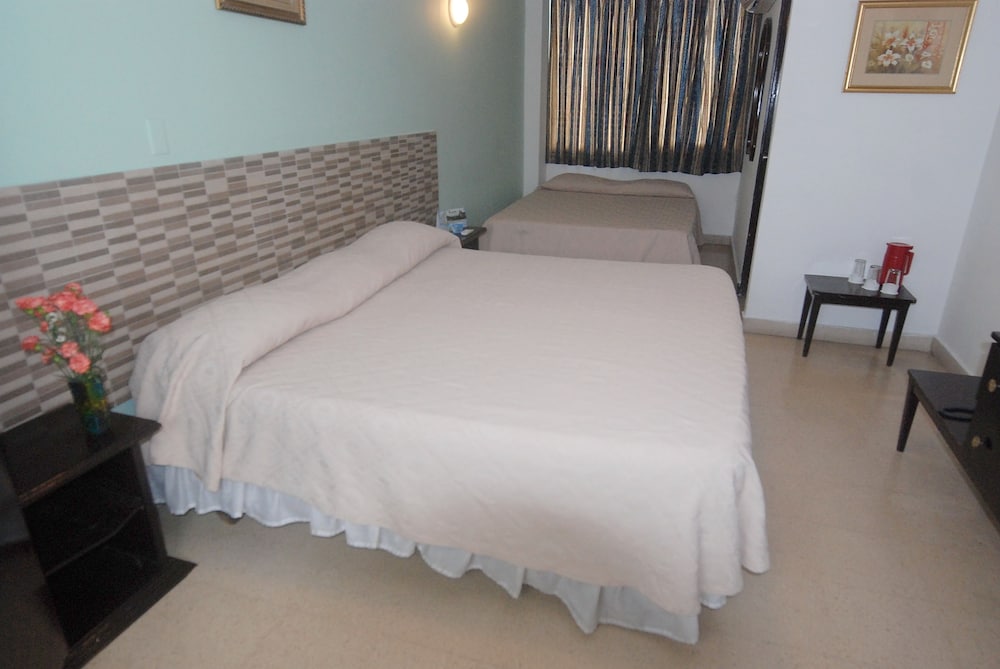 Basic Double or Twin Room photo 3