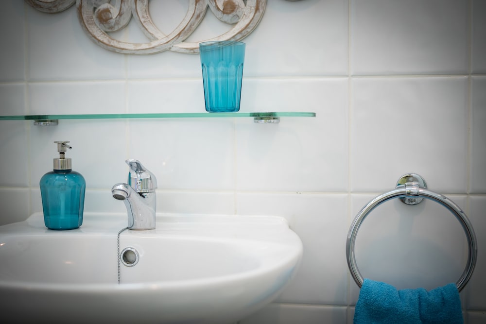 Double Room, Shared Bathroom (Riva B2) photo 2