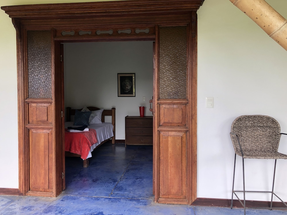 Comfort Room (H6) photo 1