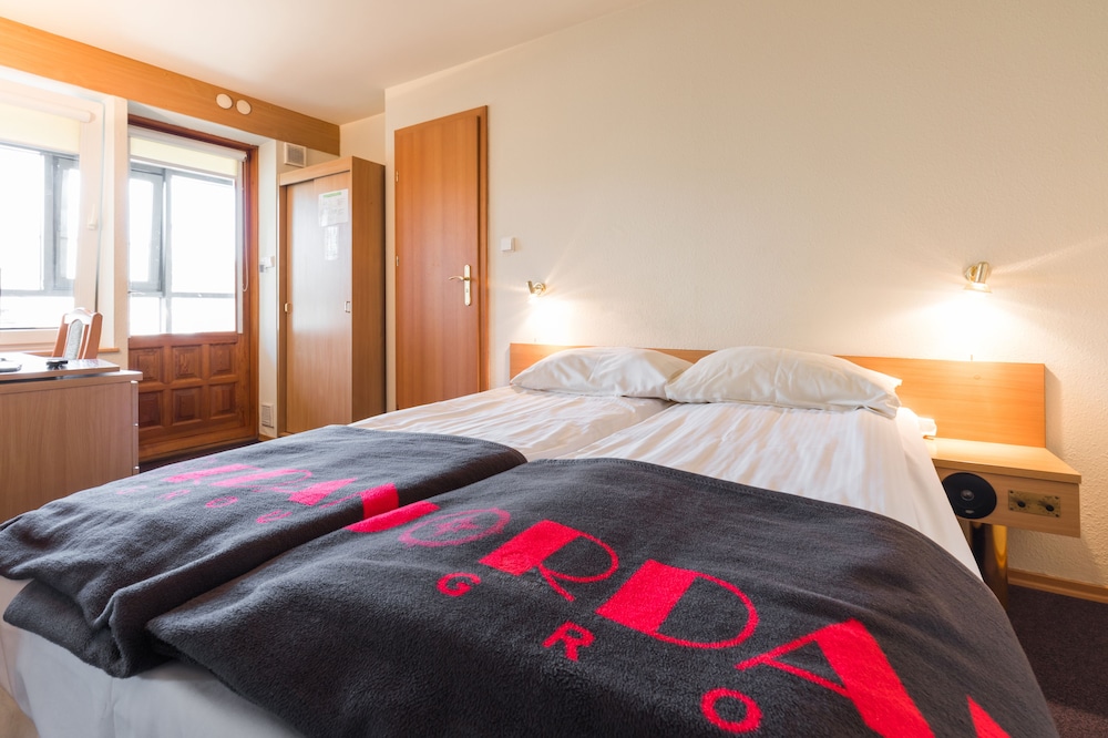 Economy Double Room - Photo 3