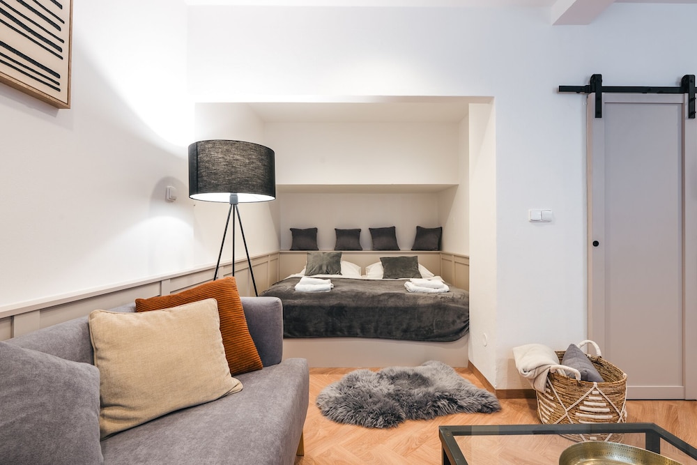 Economy Room, 1 Bedroom, Private Bathroom, Ground Floor photo 1
