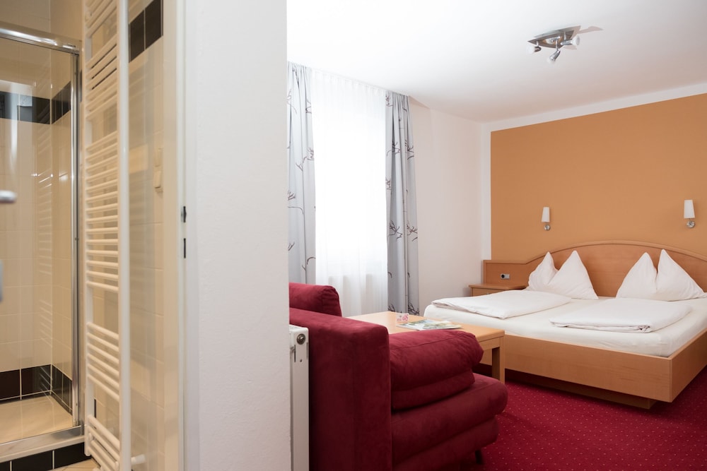 Comfort Triple Room photo 2