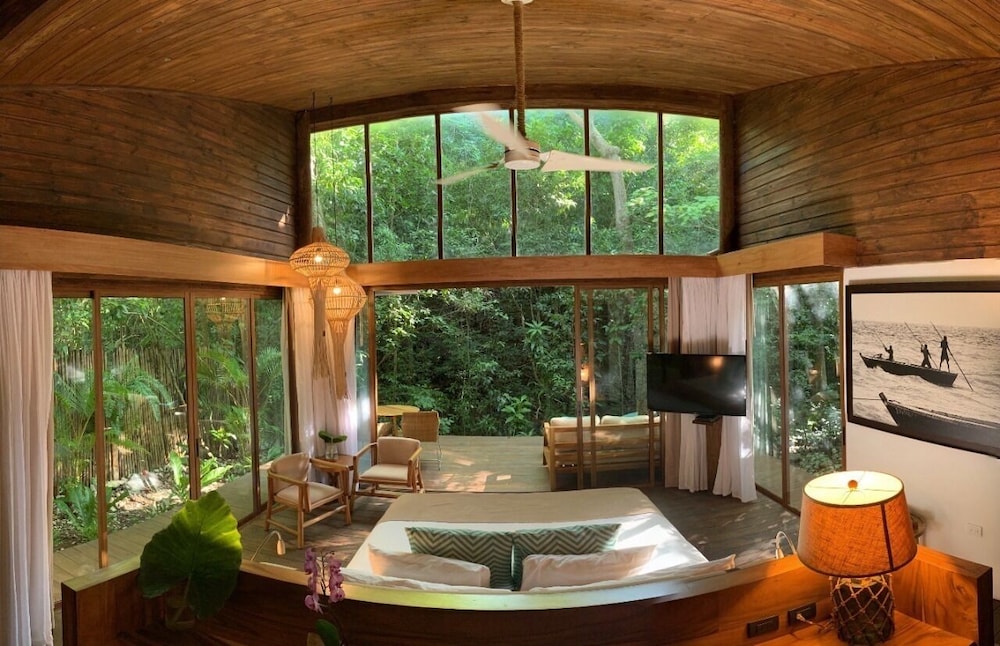 Master River Suite photo 3