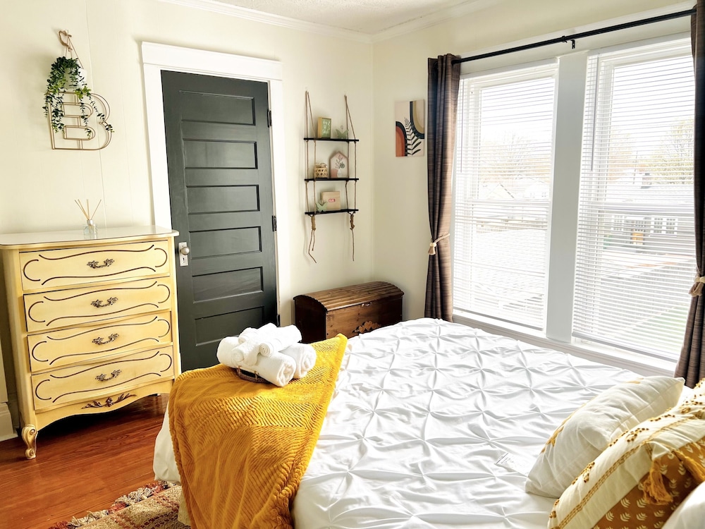 Basic Suite, Shared Bathroom, Garden View (Bohemia) photo 3
