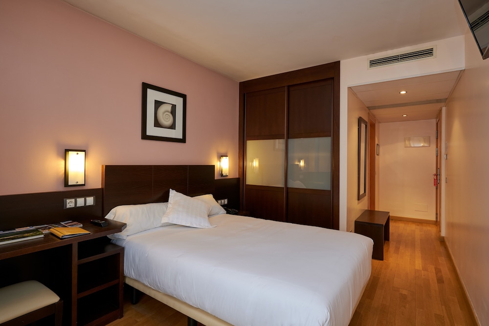 Double Room - Photo 3