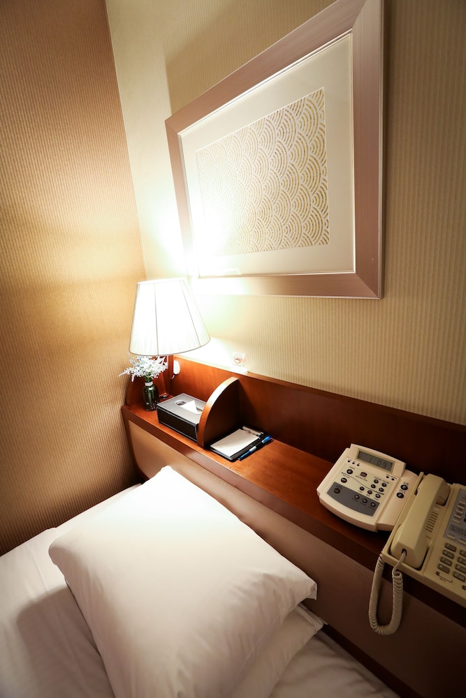 Standard Room, 1 Twin Bed, Non Smoking - Photo 10