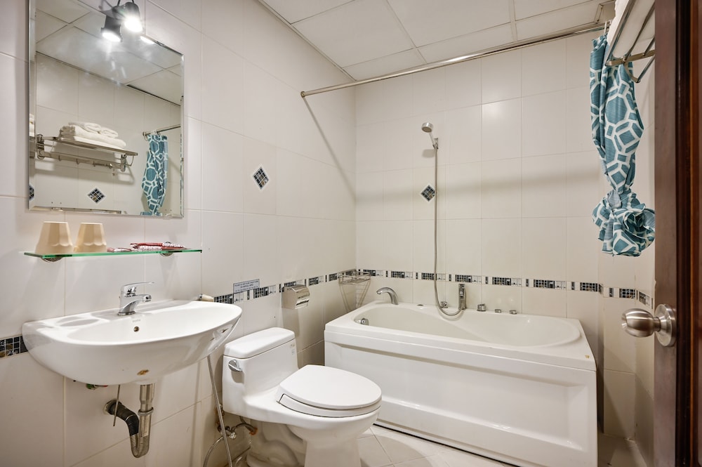 The Noble Swan Hotel New World — photo 46