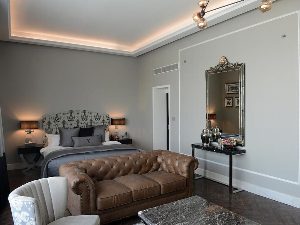 Royal Suite, 1 Double Bed photo 1