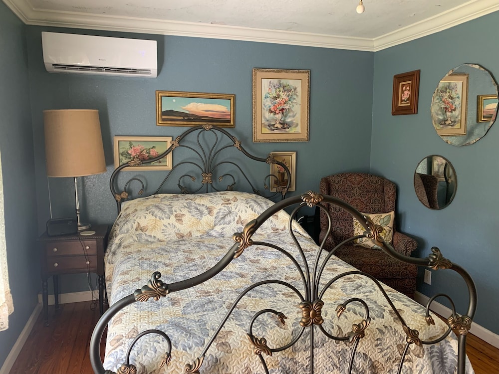 Basic Room