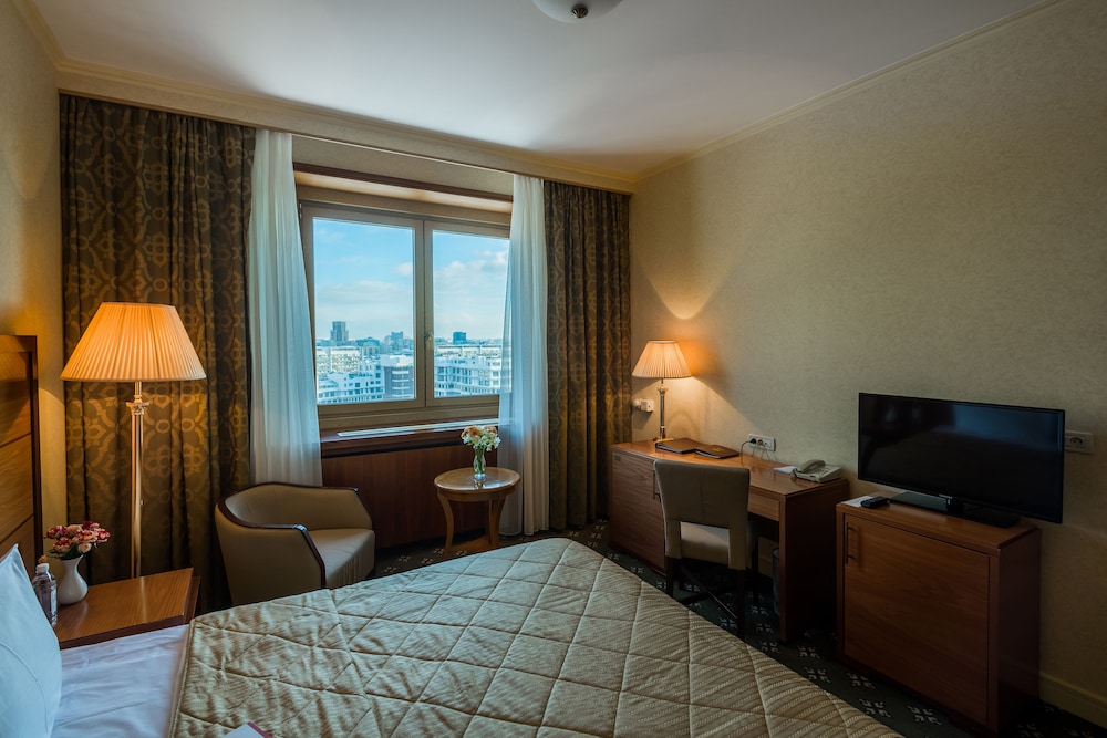 Standard Double room (Renovated) photo 3