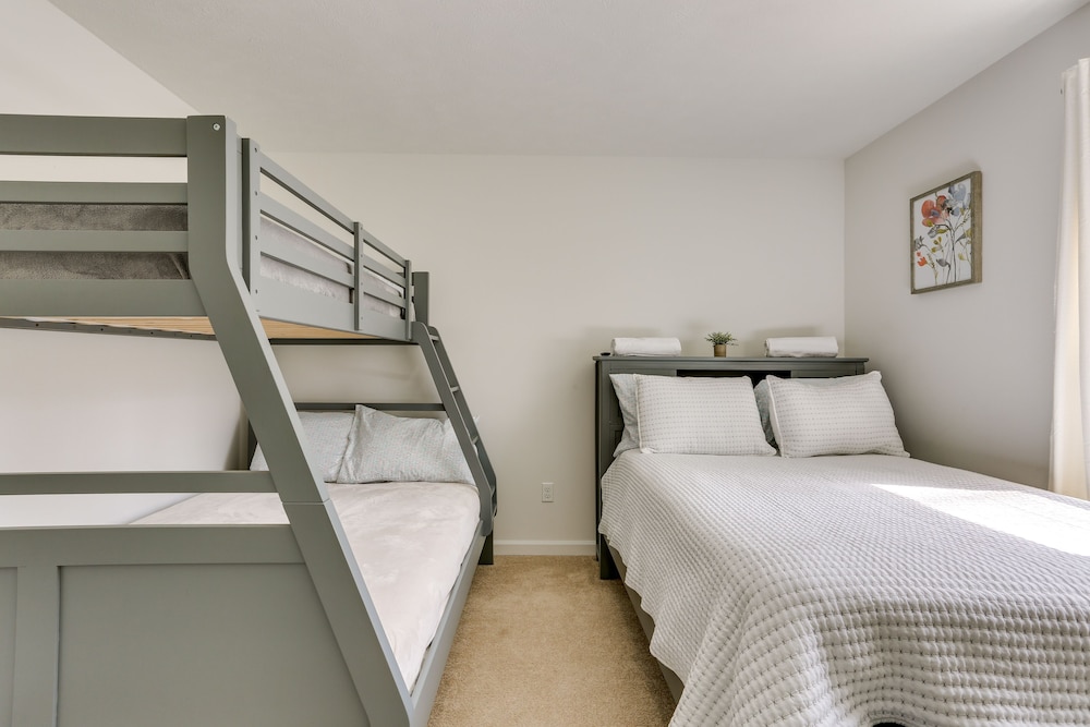House (4 Bedrooms) photo 2