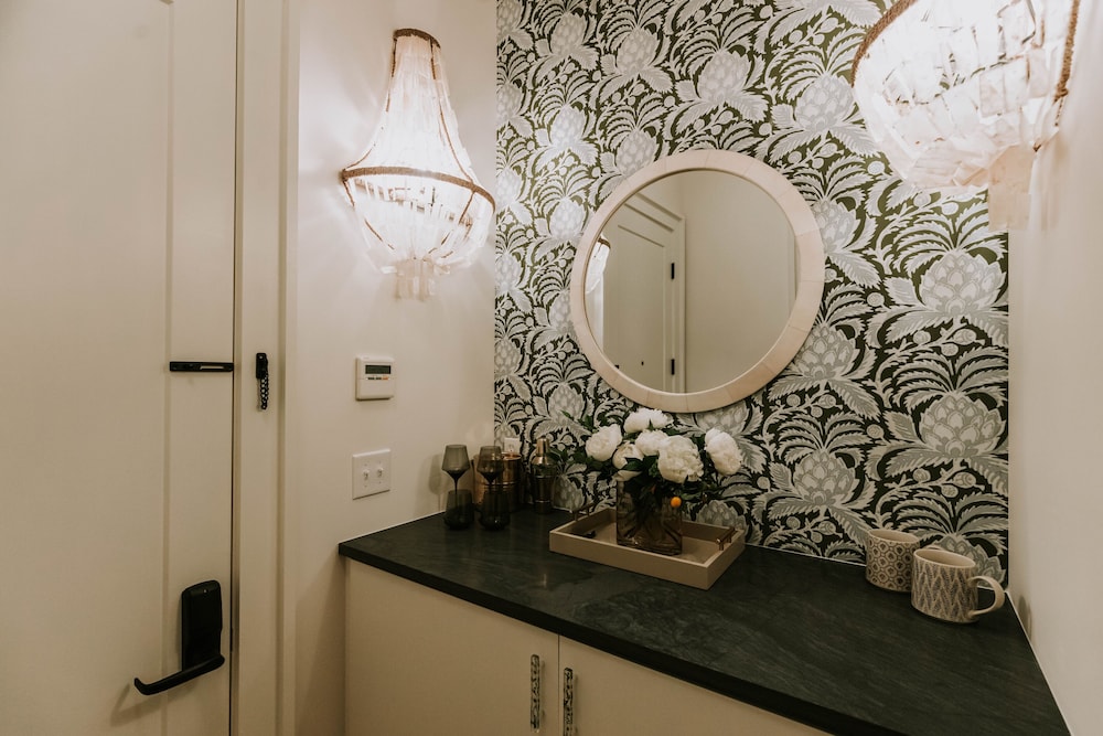 Deluxe Room (Ginger Lily) photo 2