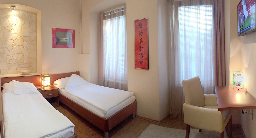 Twin Room photo 1