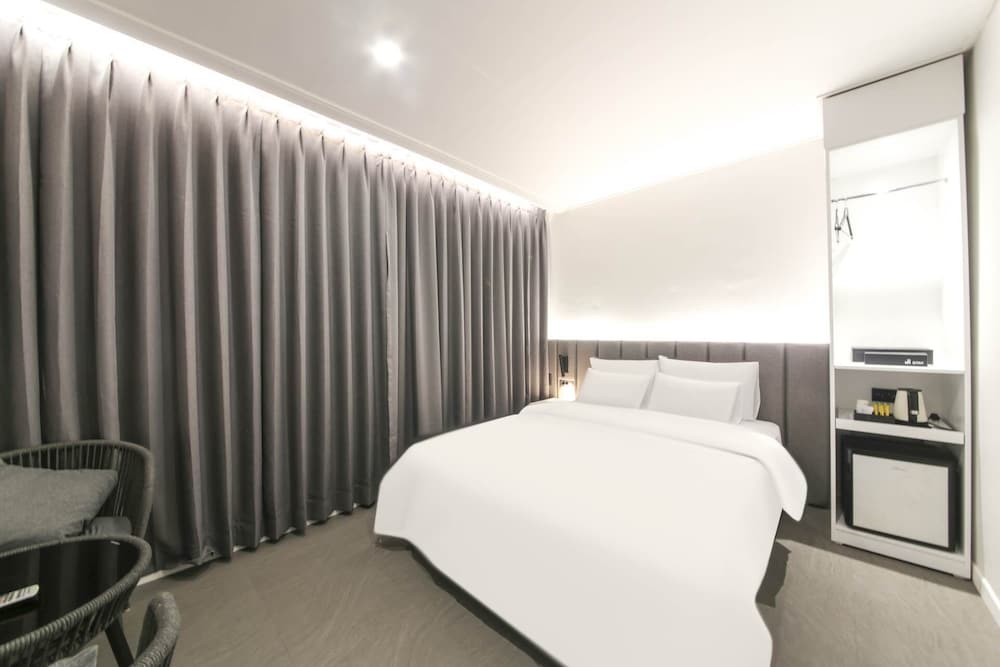 Superior Room - Photo 1