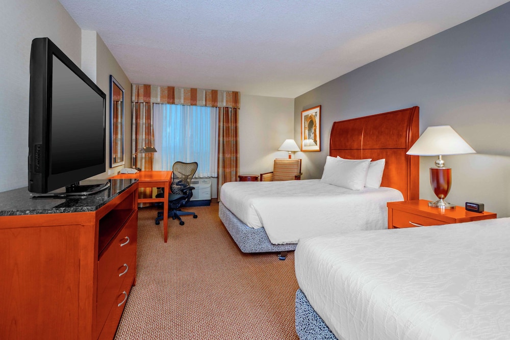 Room, 2 Double Beds (With Drinks-Snacks) photo 3