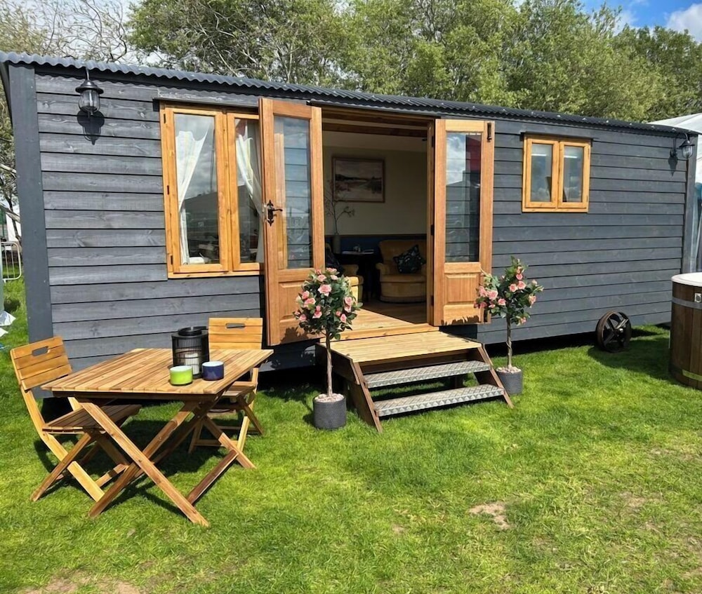 Double Room, Pets Allowed