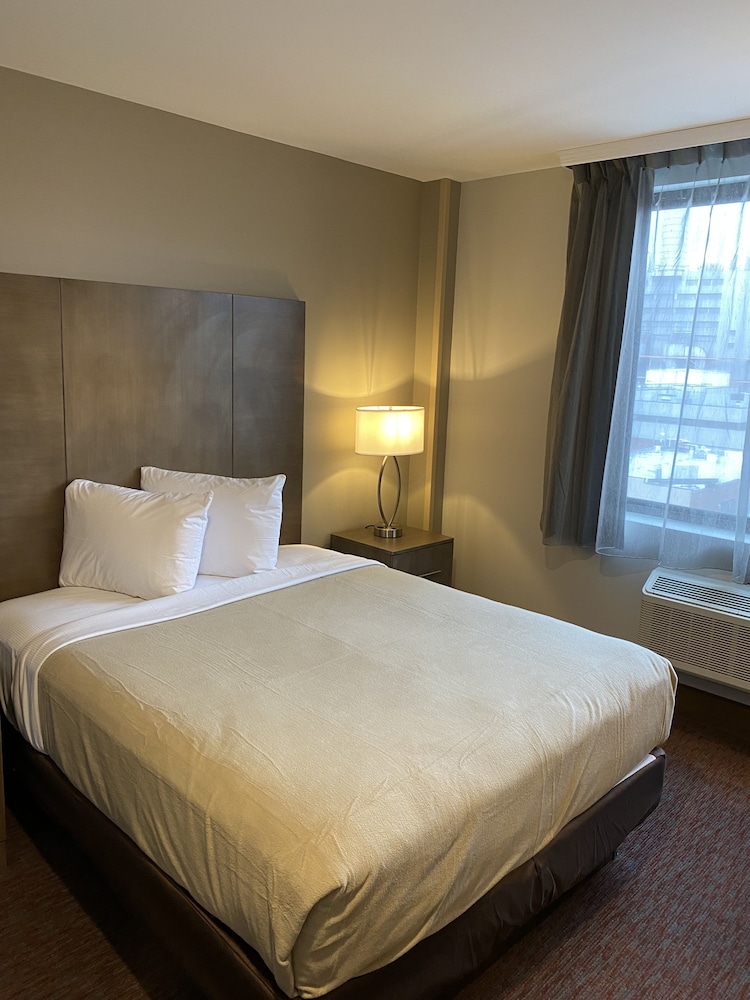 Room, 1 Queen Bed, Non Smoking photo 1