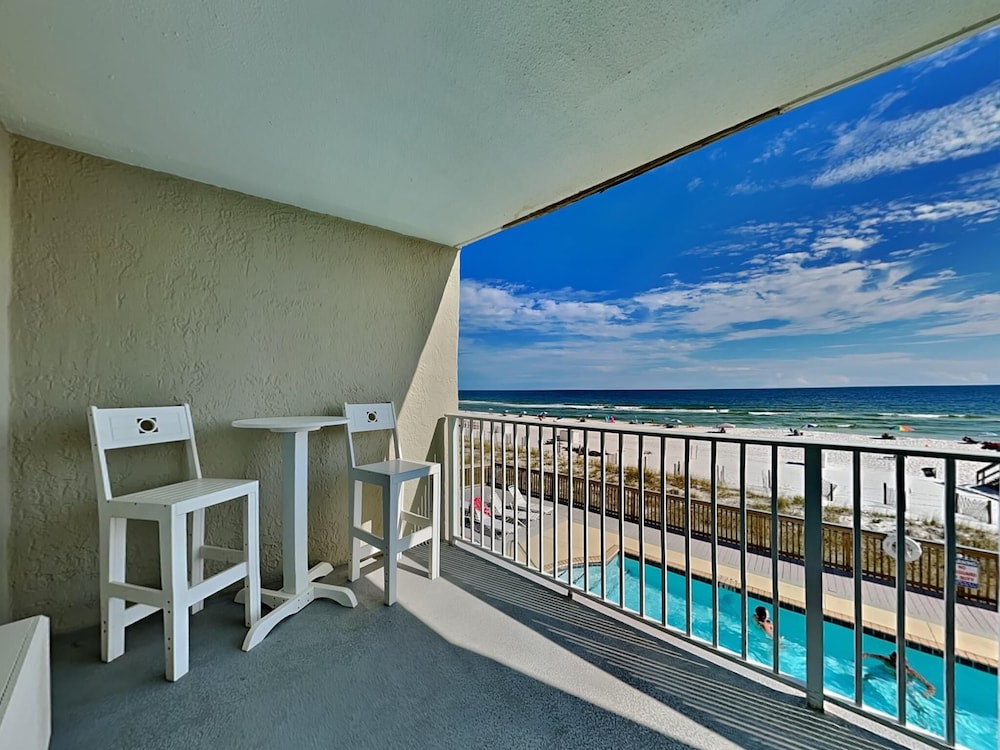 Condo, Multiple Beds, Balcony, Ocean View (#13 - No Pets) photo 2