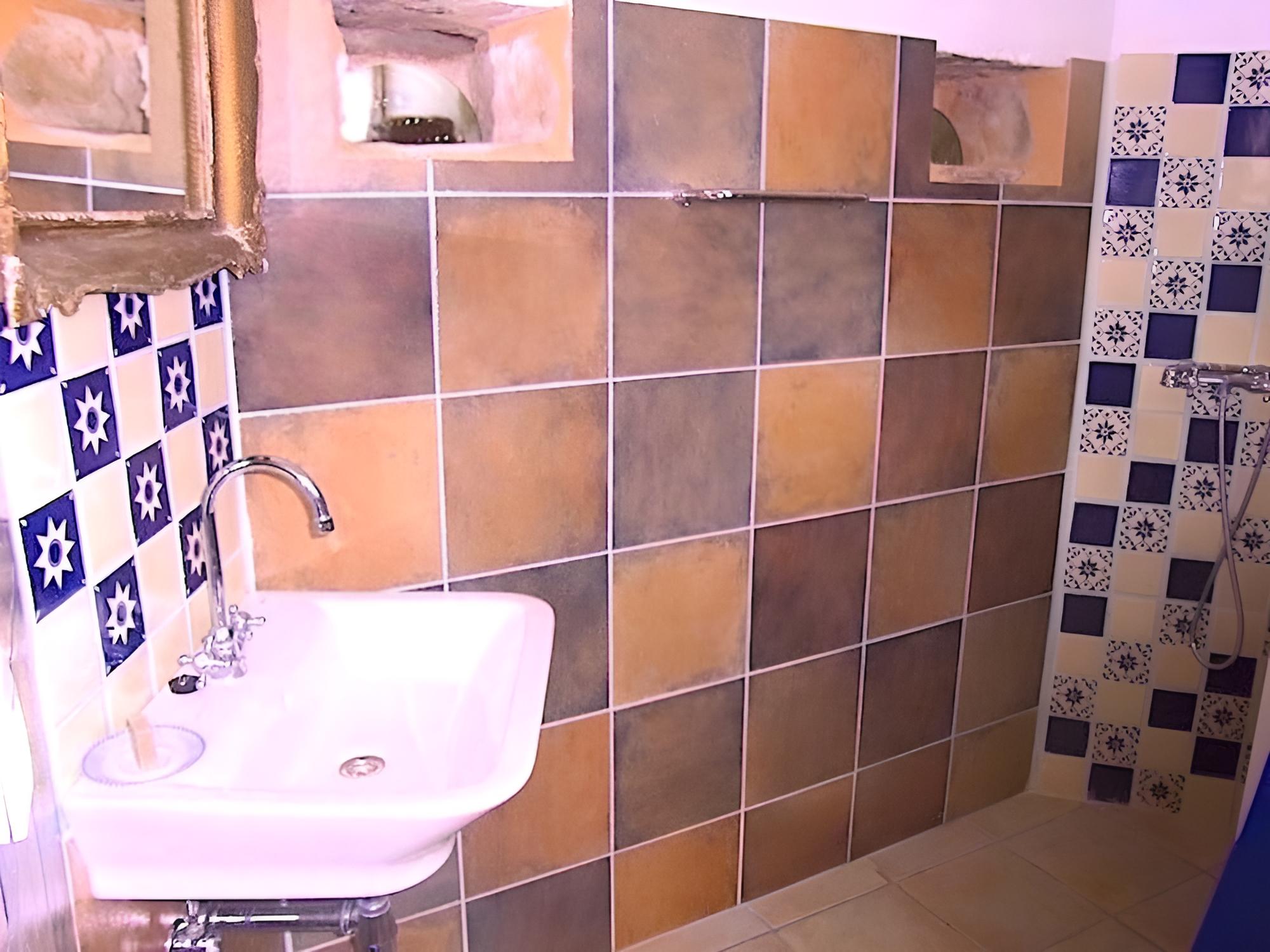 Double or Twin Room photo 3