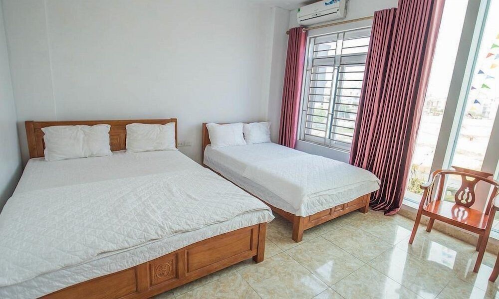 Standard Twin Room, City View
