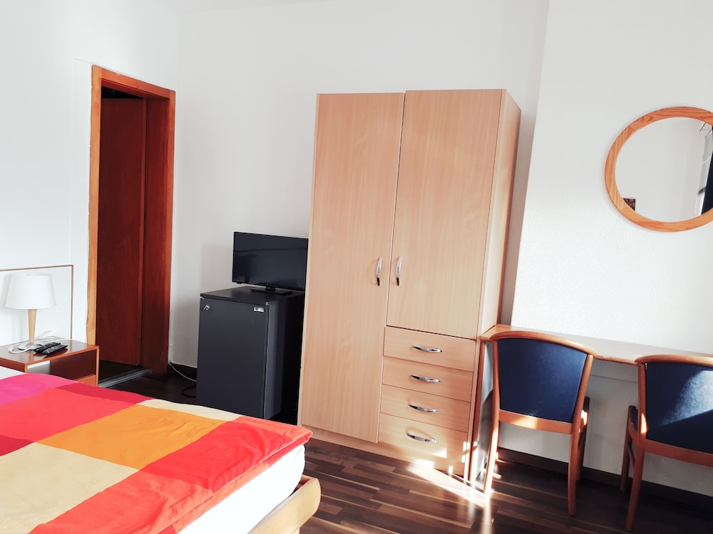 Triple Room, Garden View photo 2