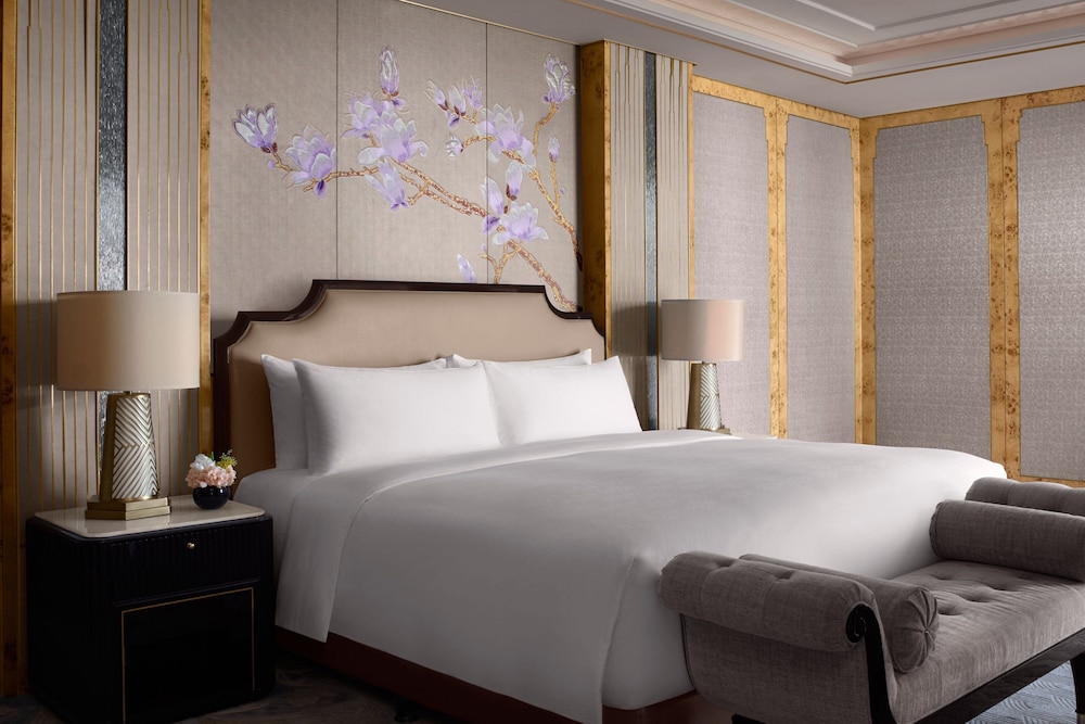 Caroline Astor Suite - Photo 2